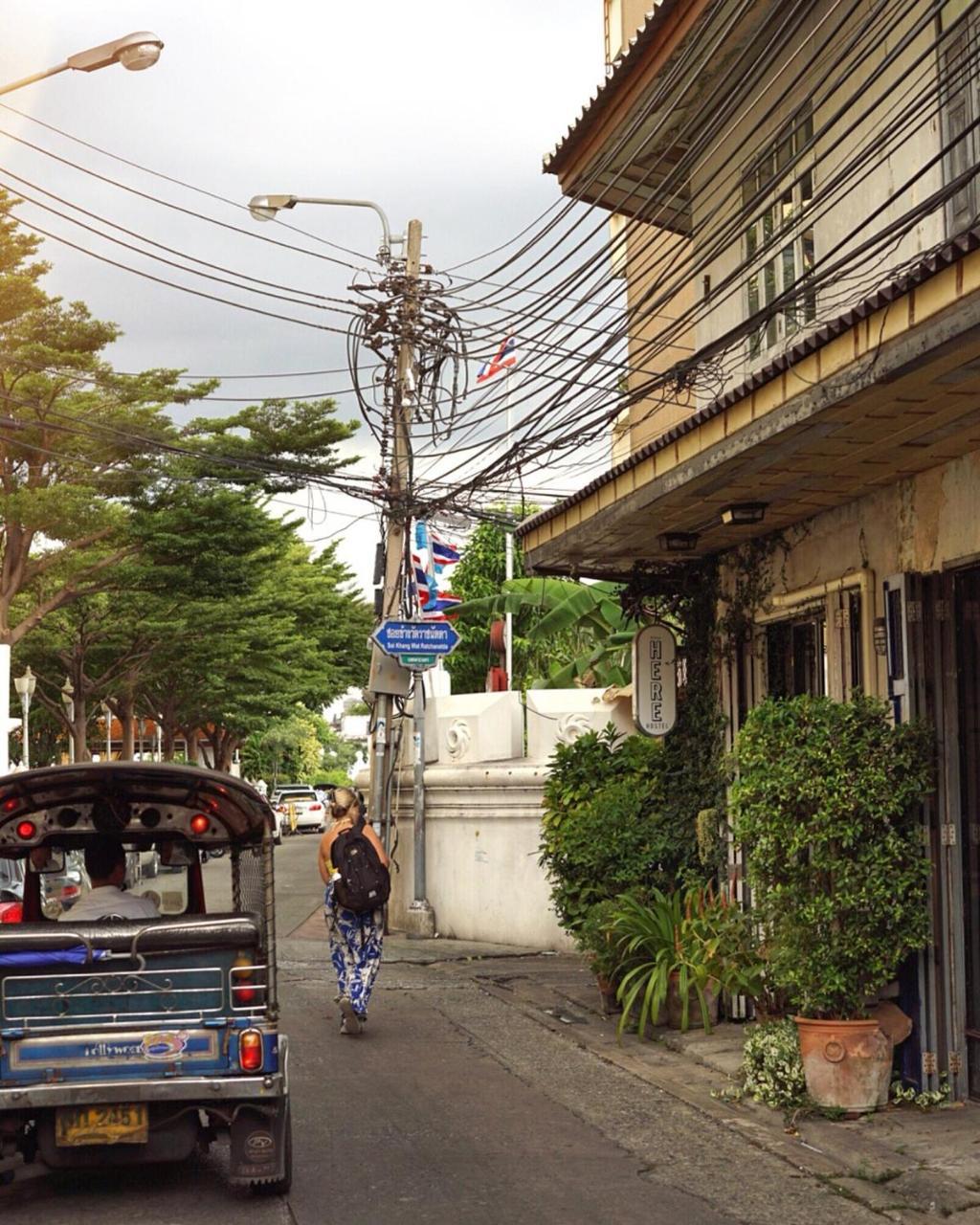 Here Hostel Bangkok Eksteriør bilde